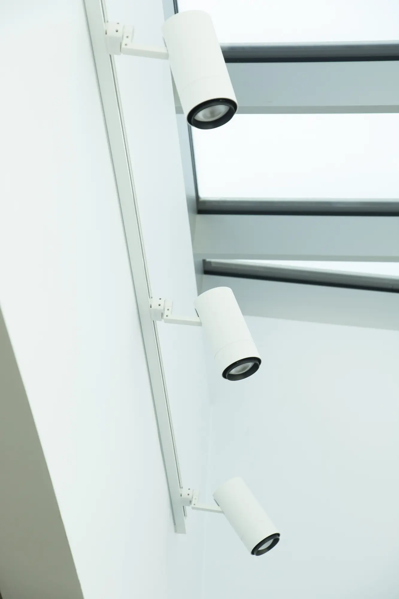 Automatisk dagslysregulering ved Kompan - PIR-sensor til lysstyring