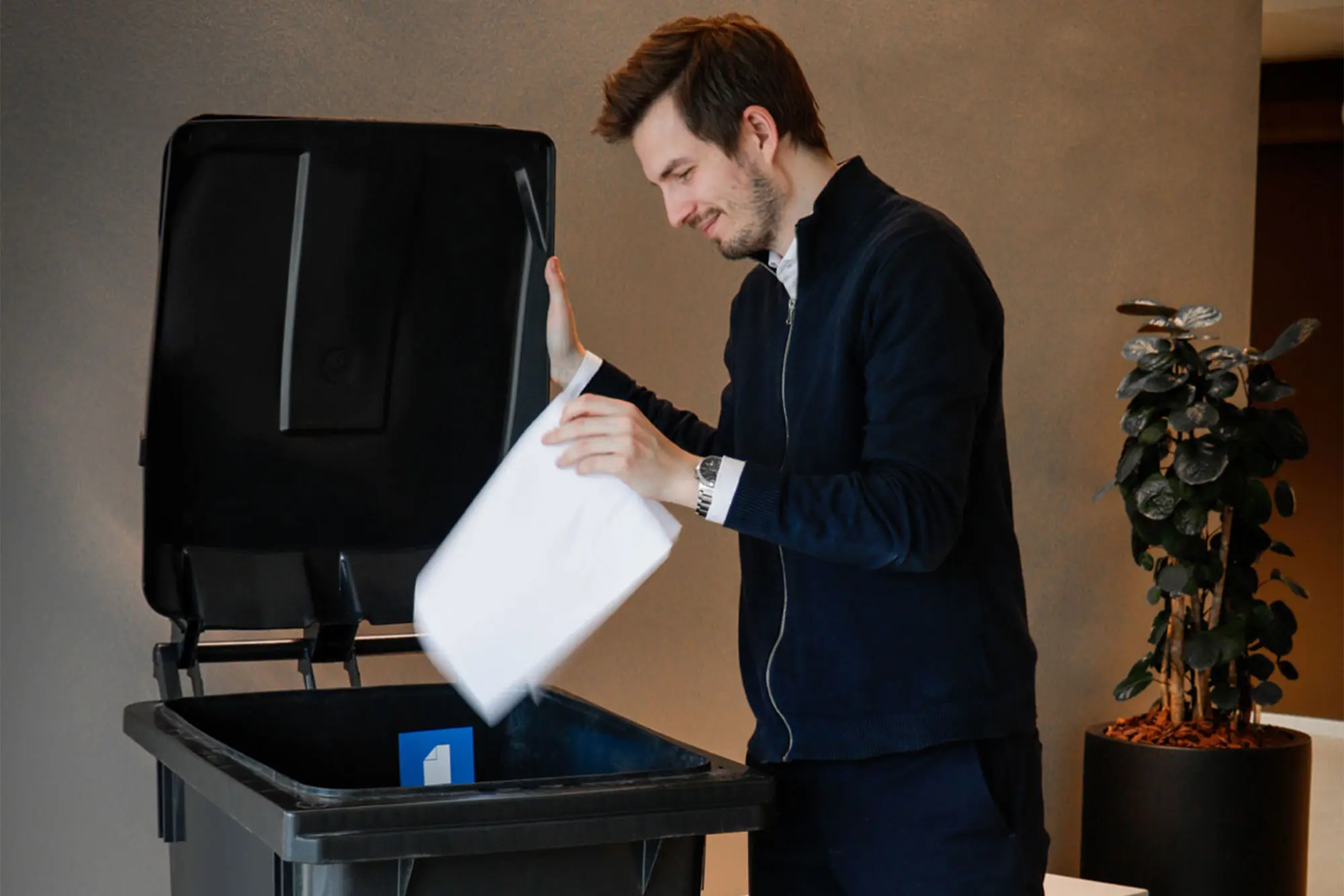 Fra affald til værdifuldt partnerskab – Teamtronic indgår cirkulært partnerskab