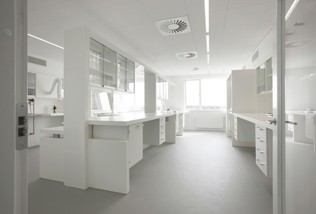 Teamtronic_sundhed og medicinal-laboratorier2